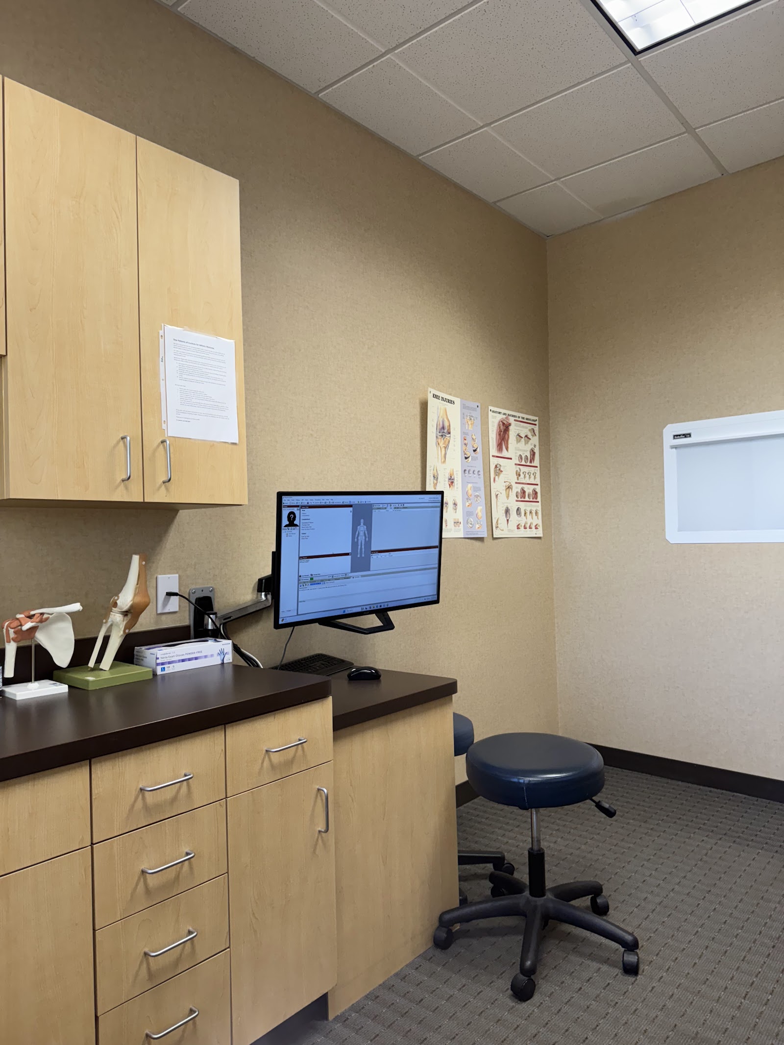 Institute For Athletic Medicine in Auburn Hills