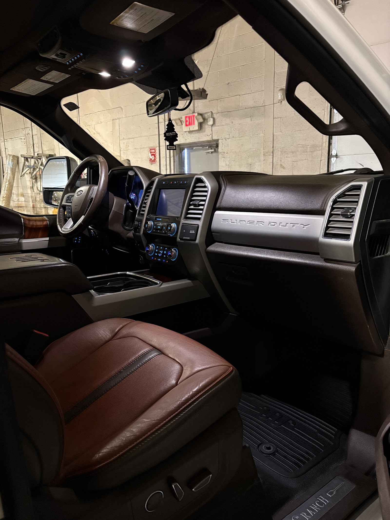 Palmeri’s Auto Wash in