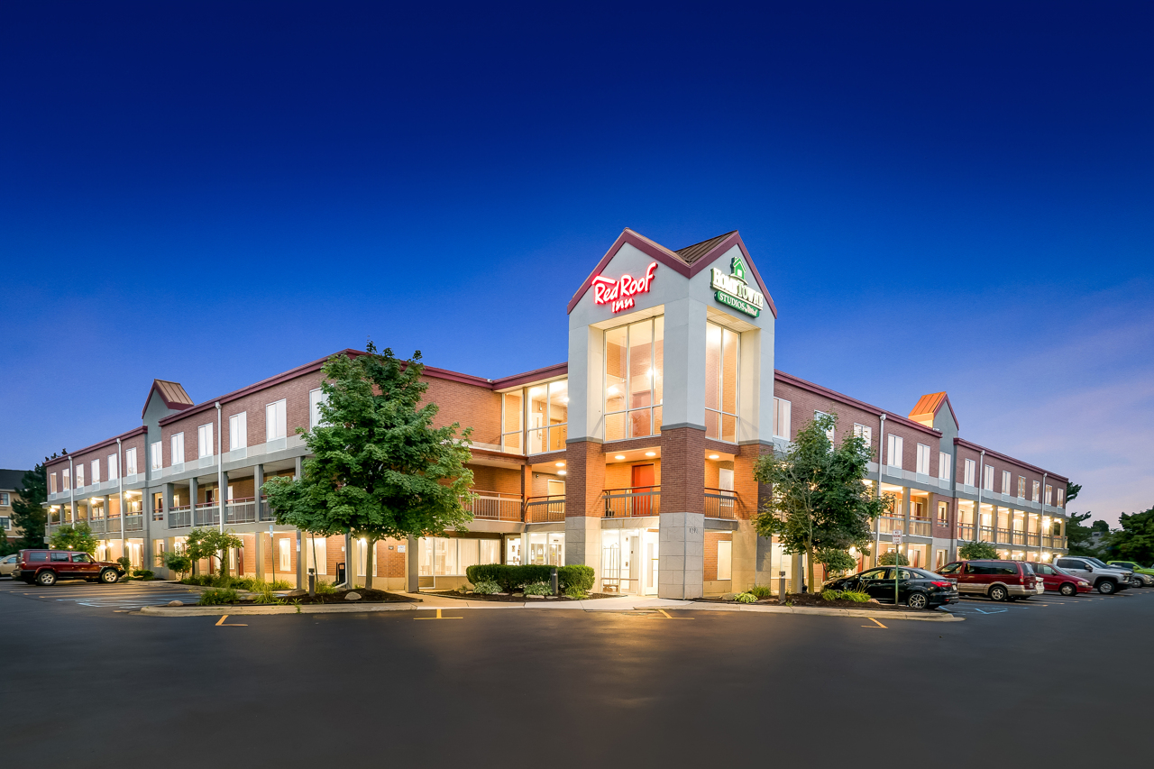 Red Roof Inn Auburn Hills — photo