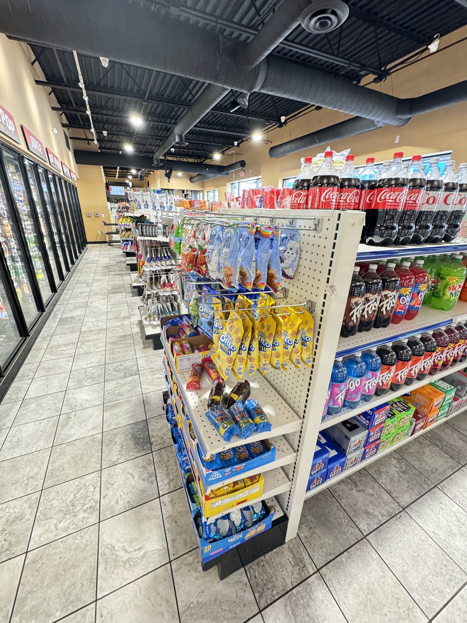 Uptown Market in