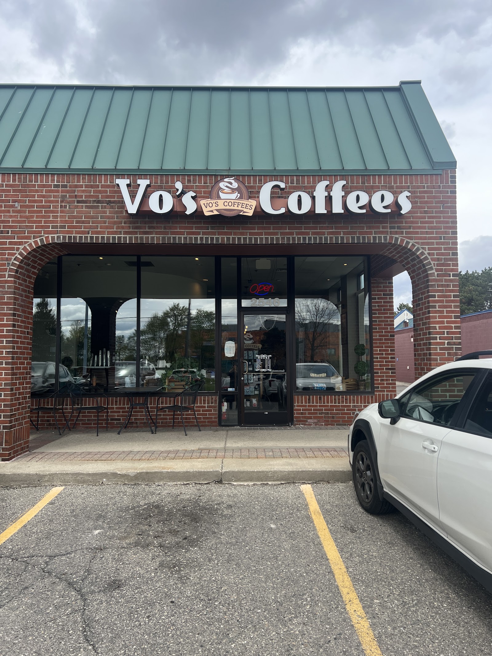 VO'S COFFEES in Auburn Hills